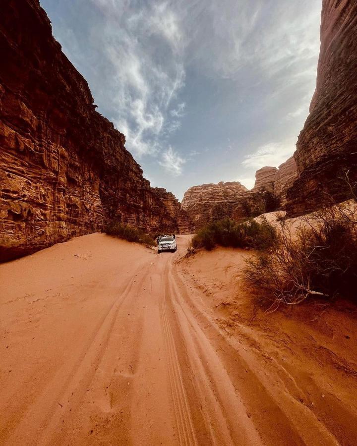 Wadi Rum Rozana Camp מראה חיצוני תמונה